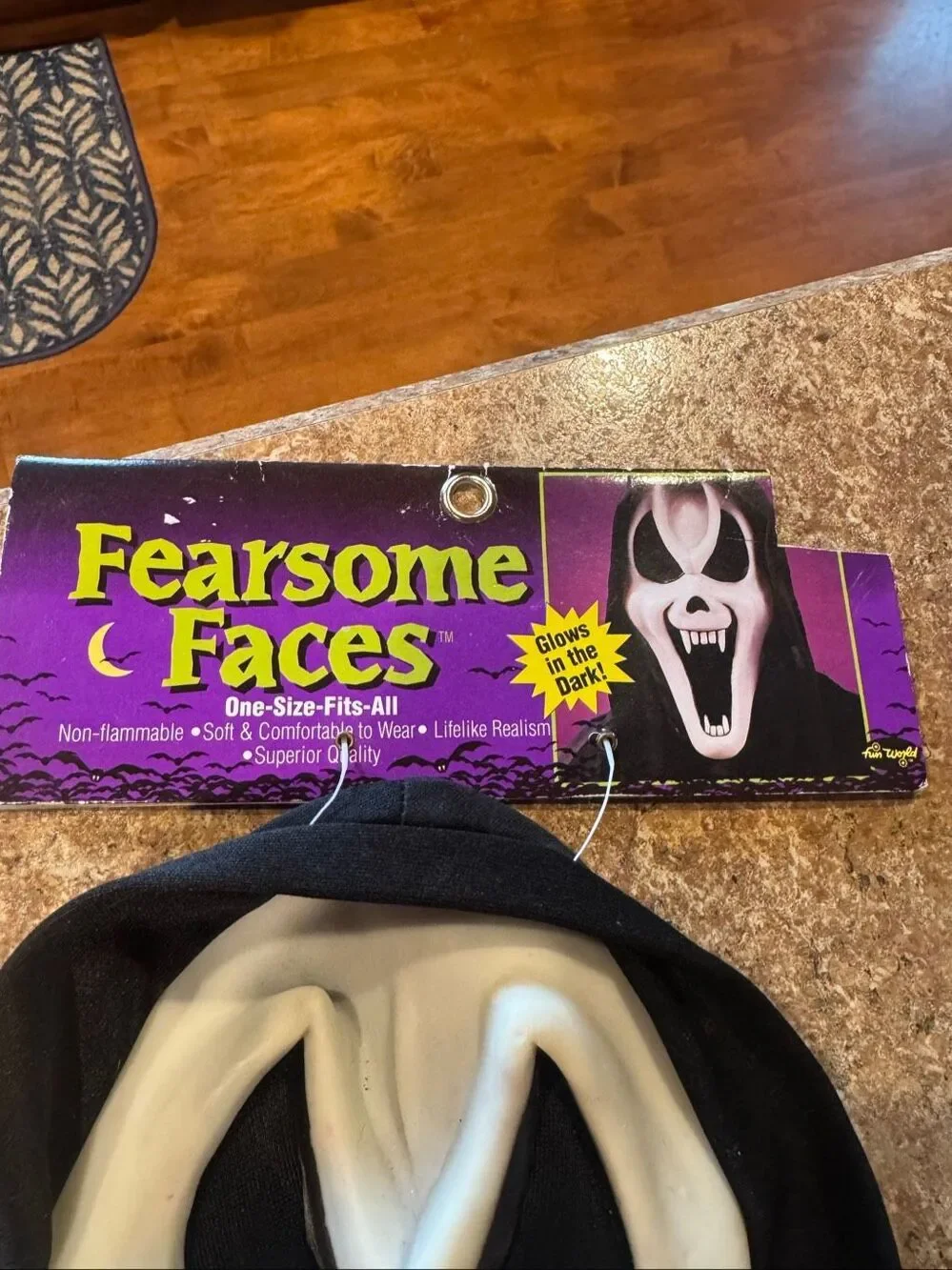 Vintage 1990s Fun World Fearsome Faces #9206 Glow in Dark Ghost Mask Tagged